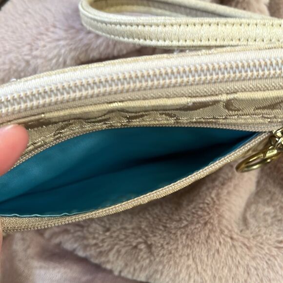 Coach Poppy Series Tan/Gold Wristlet . Size 8” x 5.5” - Picture 6 of 7